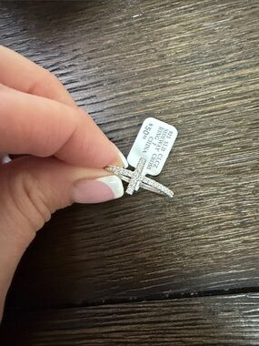Sterling silver CZ cross ring NWT